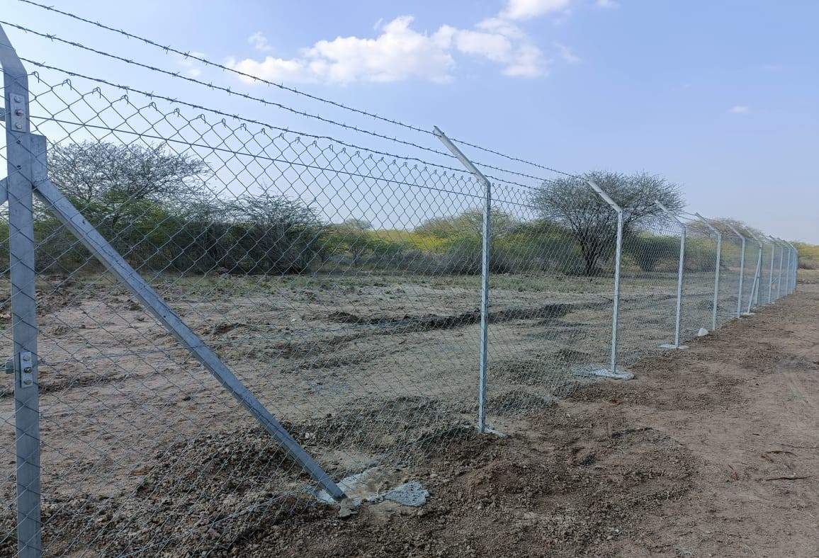 gi chain link fabric fencing